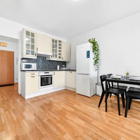 Apartman Modern Near Centre - Balcony
